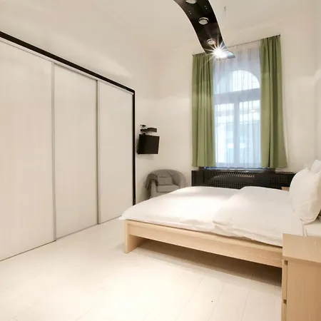 בודפשט St. King 1 By Hi5 Apartments מראה חיצוני תמונה