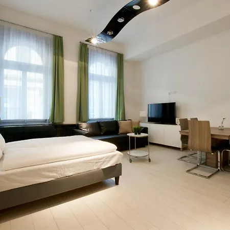 בודפשט St. King 1 By Hi5 Apartments מראה חיצוני תמונה