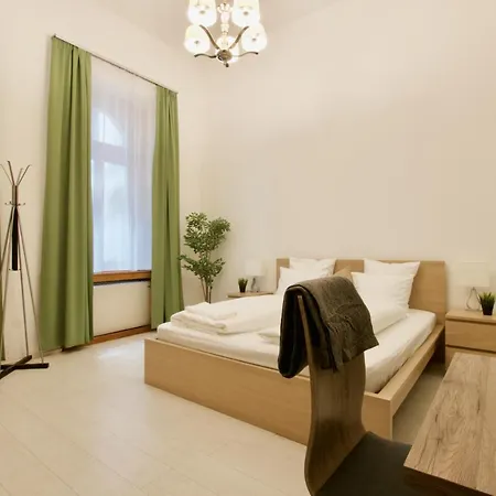 בודפשט St. King 1 By Hi5 Apartments מראה חיצוני תמונה