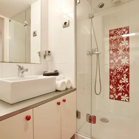 בודפשט St. King 1 By Hi5 Apartments מראה חיצוני תמונה