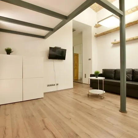 בודפשט St. King 1 By Hi5 Apartments מראה חיצוני תמונה