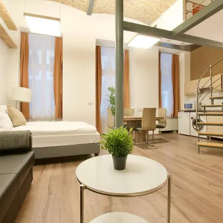 בודפשט St. King 1 By Hi5 Apartments מראה חיצוני תמונה