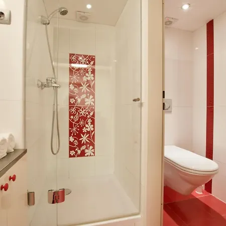 בודפשט St. King 1 By Hi5 Apartments מראה חיצוני תמונה